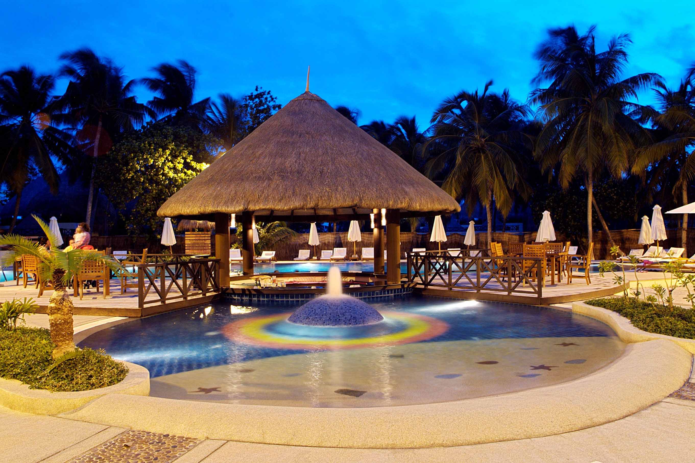 Bandos island resort 4. Бандос Мальдивы. Бандос Резорт Мальдивы. Bandos Island Мальдивы. Bandos Island Resort Spa 4 Мальдивы отель.